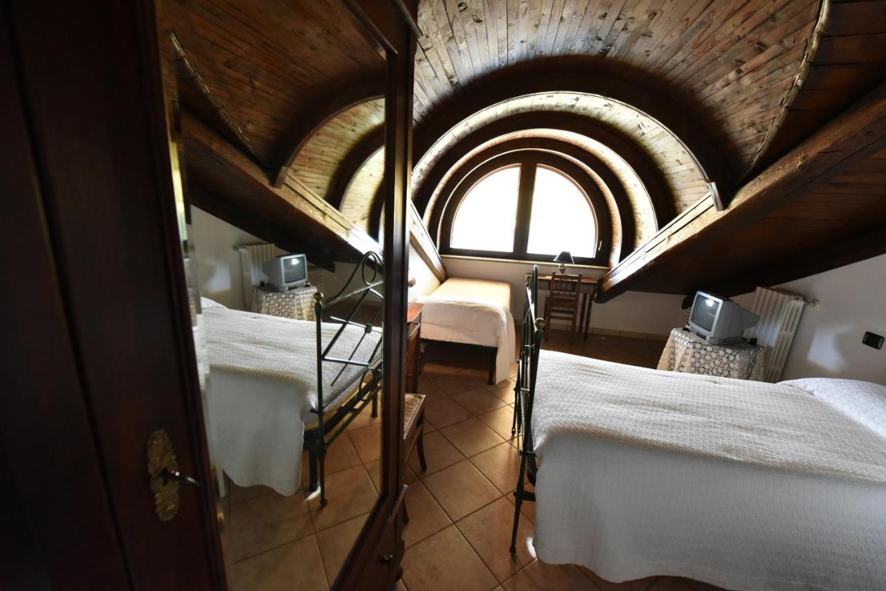 Agriturismo La Ca 'D Majin Poirino Dış mekan fotoğraf