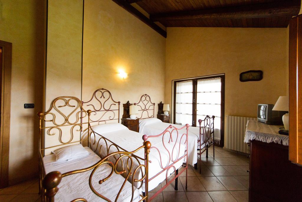 Agriturismo La Ca 'D Majin Poirino Oda fotoğraf