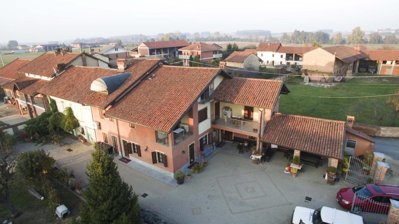 Agriturismo La Ca 'D Majin Poirino Dış mekan fotoğraf